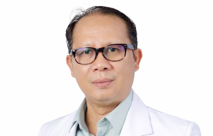 Adi Wijaya, Sp. PD, FINASIM, KGH, dr.